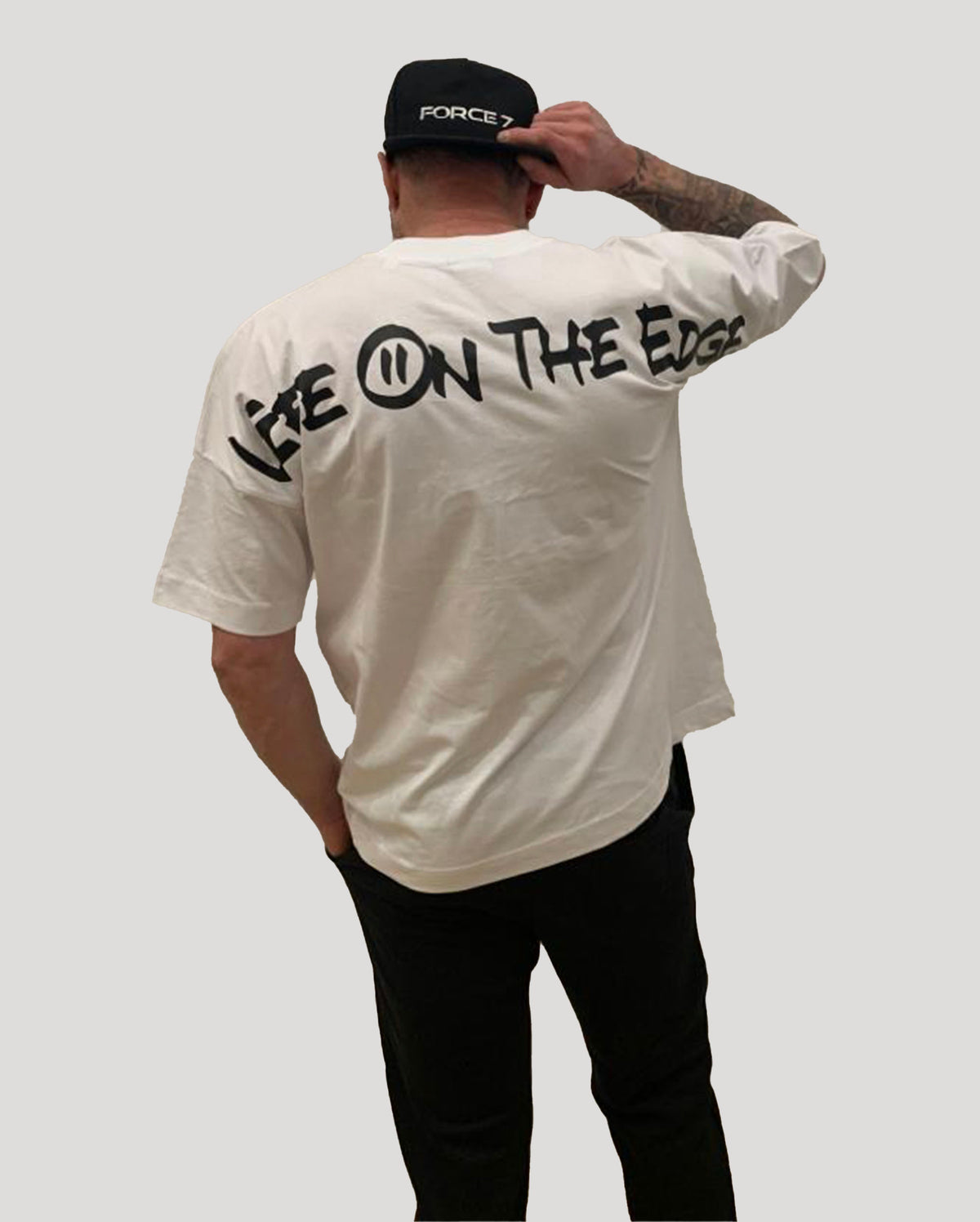WHITE OVERSIZED T-SHIRT